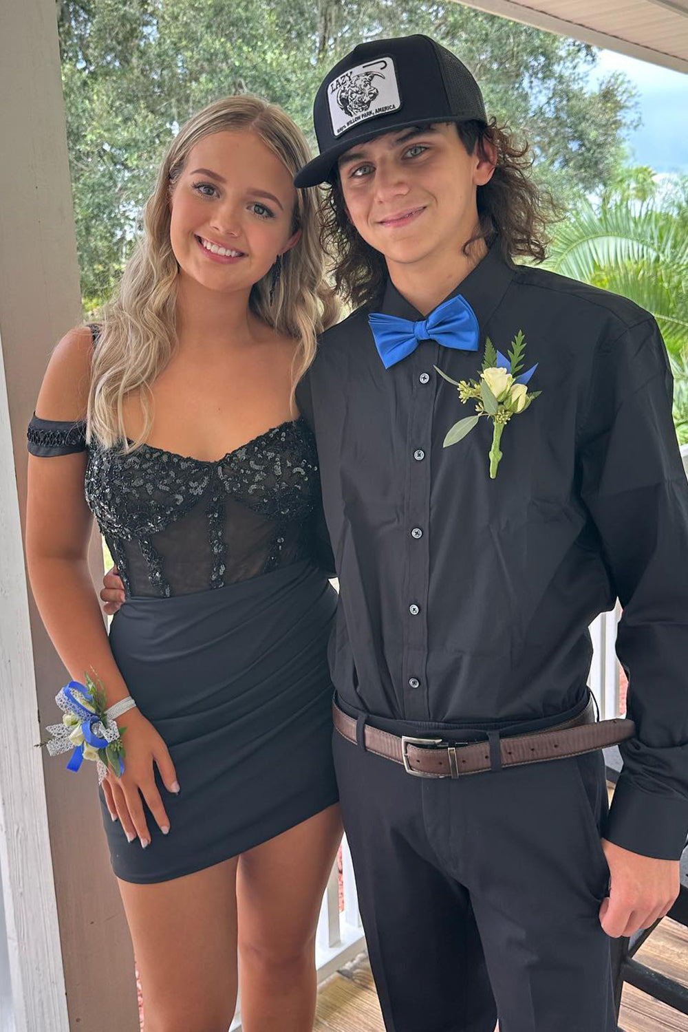 Dressystars Black Homecoming Dress Cold Shoulder Corset Tight Short Prom Dress