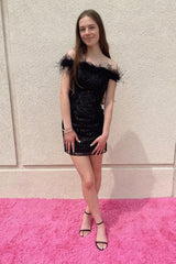 Dressystars Black Homecoming Dress Sequin Feathered Tight Short Prom Dress