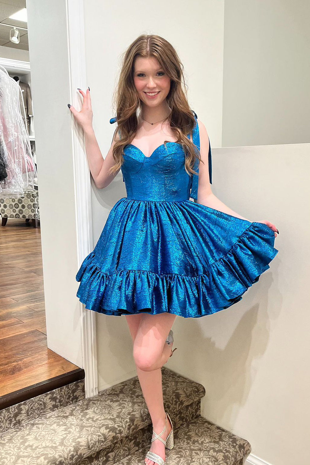 Dressystars Blue Homecoming Dress Spaghetti Straps A Line Tiered Short Prom Dress with Bows