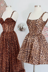 Dressystars Brown Leopard Print Spaghetti Straps A-Line Short Homecoming Dress