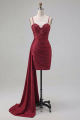 Dressystars Burgundy Beaded Ruched Tight Short Homecoming Dress with Side Cape