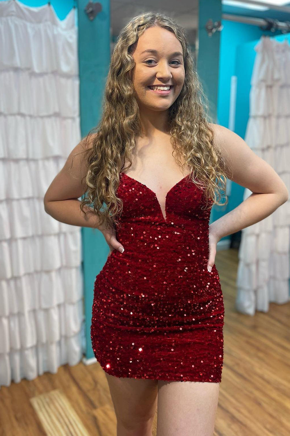 Dressystars Burgundy Homecoming Dress Sequin Glitter Prom Dress with Lace-up Back