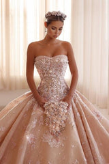 Dressystars Champagne Wedding Dress Strapless Sleeveless Beaded Ball Gown Bridal Gown With Appliques And Rhinestones