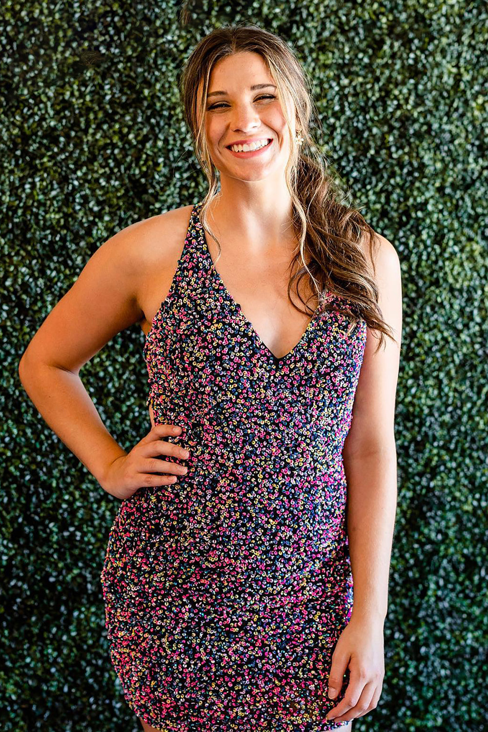 Dressystars Dark Purple Homecoming Dress Sequined Backless Tight Short Prom Dress