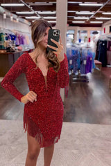 Dressystars Dark Red Homecoming Dress Sequined Long Sleeves Tight Short Prom Dress with Fringes