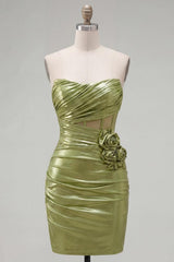 Dressystars Green Strapless Ruched Corset Tight Short Homecoming Dress with 3D Flowers