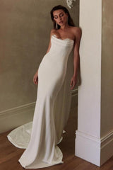 Dressystars Ivory Wedding Dress Mermaid Strapless Satin Bridal Gown With Lace