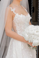 Dressystars Ivory Wedding Dress Sleeveless Lace Bridal Gown With Detachable Panel Train