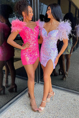 Dressystars Lilac Sheath Short Homecoming Dress with Feathers