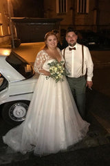 Dressystars Long Sleeve Plus Size Wedding Dress V Neck A Line Bridal Gown with Lace