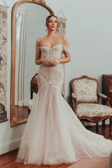 Dressystars Mermaid Off The Shoulder Spaghetti Strap Sleeveless Lace Tulle Bridal Gown With Appliques