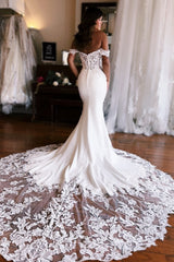 Dressystars Mermaid Wedding Dress Off The Shoulder Lace Satin Bridal Gown