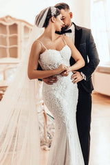 Dressystars Mermaid Wedding Dress Spaghetti Straps Lace Sleeveless Bridal Gown