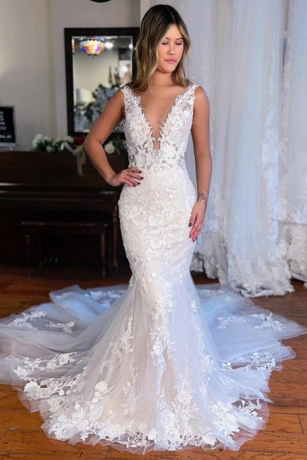 Dressystars Mermaid Wedding Dress V Neck Sleeveless Lace Bridal Gown With Train