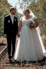 Dressystars Plus Size Beach Wedding Dress V Neck Cap Sleeve A Line Bridal Gown with Lace