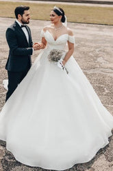 Dressystars Princess White Wedding Dress Off The Shoulder A Line V Neck Organza Satin Bridal Gown