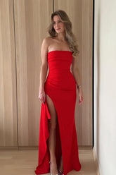 Dressystars Red Strapless Ruched Strapless Long Mermaid Prom Dress With High Slit Formal Evening Gown