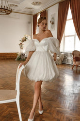 Dressystars Short White Wedding Dress Off The Shoulder Tulle Glitter Bridal Gown With Sleeves
