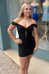 Dressystars Simple Off The Shoulder Black Homecoming Dress Corset Tight Short Prom Dress