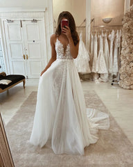 Dressystars Spaghetti Straps Wedding Dress A Line Tulle Bridal Dress with Lace Appliques