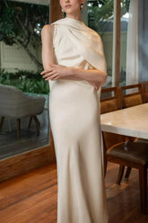 Dressystars Trumpet Mermaid High Neck Cape Sleeves Floor Length Crepe Satin Wedding Dress