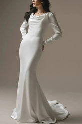 Dressystars Trumpet Mermaid Scoop Neck Long Sleeves Court Train Crepe Satin Wedding Dress with Beading