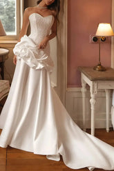 Dressystars Trumpet Mermaid Sweetheart Sleeveless Chapel Train Satin Wedding Dress with Flowers