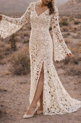 Dressystars Trumpet Mermaid V Neck Long Sleeves Sweep Train Lace Wedding Dress with Front Slit