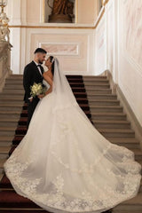 Dressystars Wedding Dress A Line White Strapless Bridal Gown With Lace