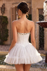 Dressystars White Lace A-Line Corset Short Homecoming Dress with 3D Flowers