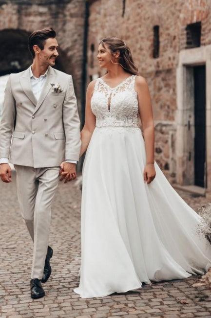 Dressystars White Wedding Dress A Line Lace Chiffon Sleeveless Backless Bridal Gown