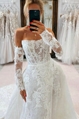 Dressystars White Wedding Dress A Line Strapless Sleeveless Cathedral Train Lace Bridal Gown With Appliques