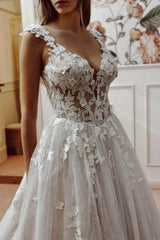Dressystars White Wedding Dress A Line V Neck Sleeveless Backless Lace Cathedral Train Bridal Gown With Appliques