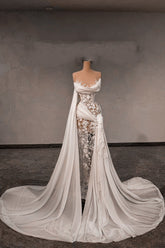 Dressystars White Wedding Dress Lace Column Strapless Sleeveless Beaded Panel Train Chiffon Bridal Gown With Pearls