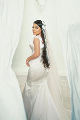 Dressystars White Wedding Dress Mermaid Spaghetti Strap Square Sleeveless Sweep Train Satin Bridal Gown With Appliques