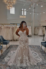 Dressystars White Wedding Dress Mermaid Sweetheart Lace Chapel Train Tulle Bridal Gown With Appliques
