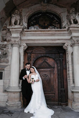 Dressystars White Wedding Dress Mermaid Sweetheart Spaghetti Straps Sleeveless Beaded Sweep Train Tulle Bridal Gown