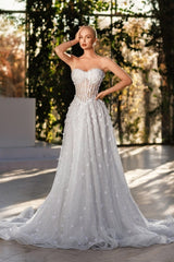 Dressystars White Wedding Dress Sweetheart A Line Sleeveless Sequined Sweep Train Tulle Bridal Gown With 3D Flowers
