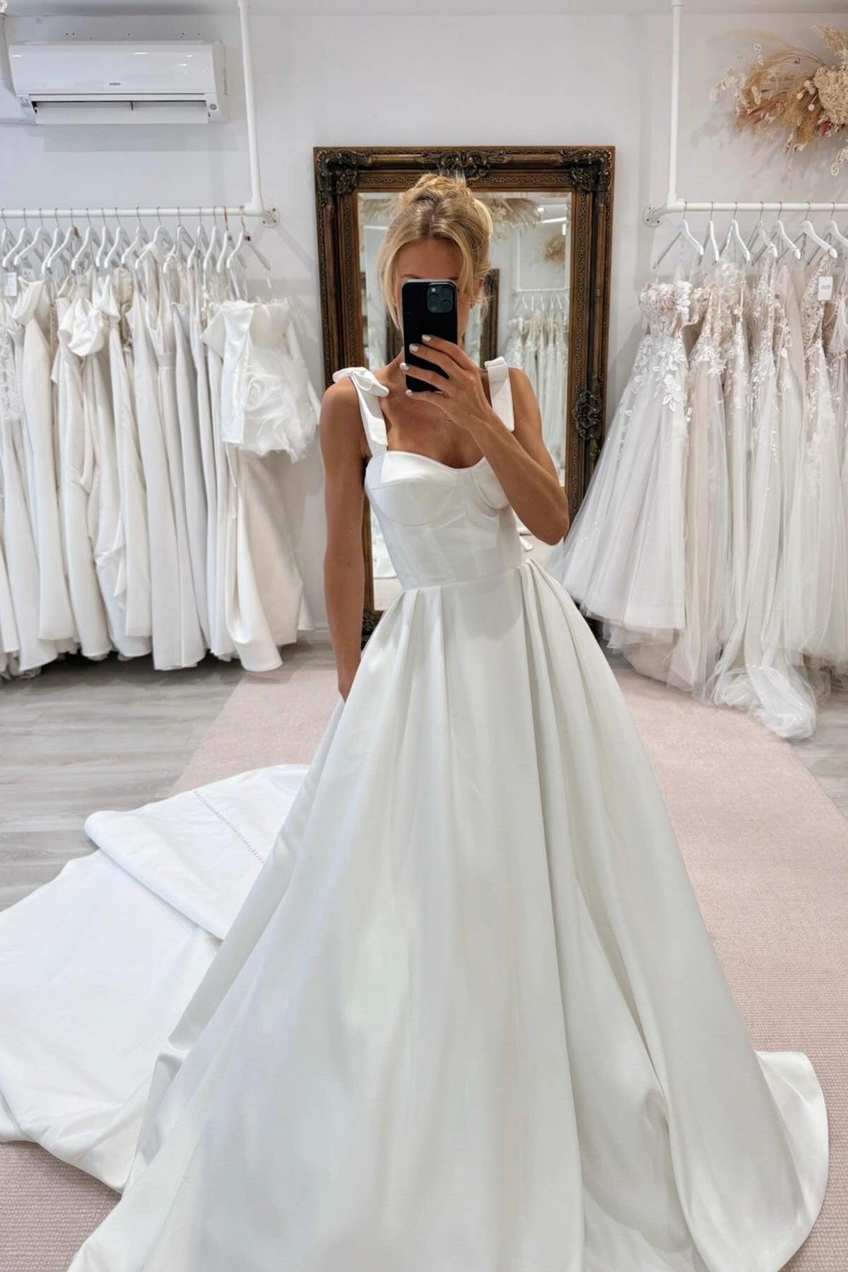 Dressystars White Wedding Dress Sweetheart A Line Spaghetti Strap Sleeveless Cathedral Train Satin Bridal Gown