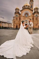 Dressystars White Wedding Dress Sweetheart Off The Shoulder Ball Gown Beaded Lace Cathedral Train Tulle Bridal Gown