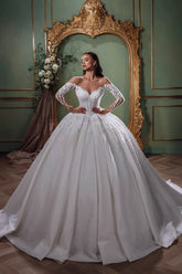 Dressystars White Wedding Dress Sweetheart Off The Shoulder Beaded Sequined Lace Sleeves Ball Gown Bridal Gown