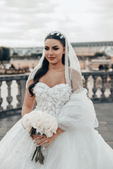 Dressystars White Wedding Dress Sweetheart Spaghetti Strap Sequined Ball Gown Tulle Bridal Gown With Appliques