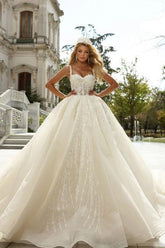 Dressystars White Wedding Dress Sweetheart Spaghetti Strap Sleeveless Sequined Lace Ball Gown Tulle Bridal Gown