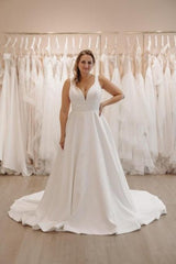 Dressystars White Wedding Dress V Neck Spaghetti Strap A Line Sleeveless Sweep Train Satin Bridal Gown