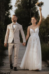 Dressystars White Wedding Dress V Neck Spaghetti Strap A Line Sweep Train Tulle Bridal Gown With Appliques
