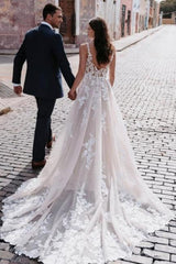 Dressystars White Wedding Dress V Neck Spaghetti Strap A Line Tulle Lace Split Bridal Gown With Appliques
