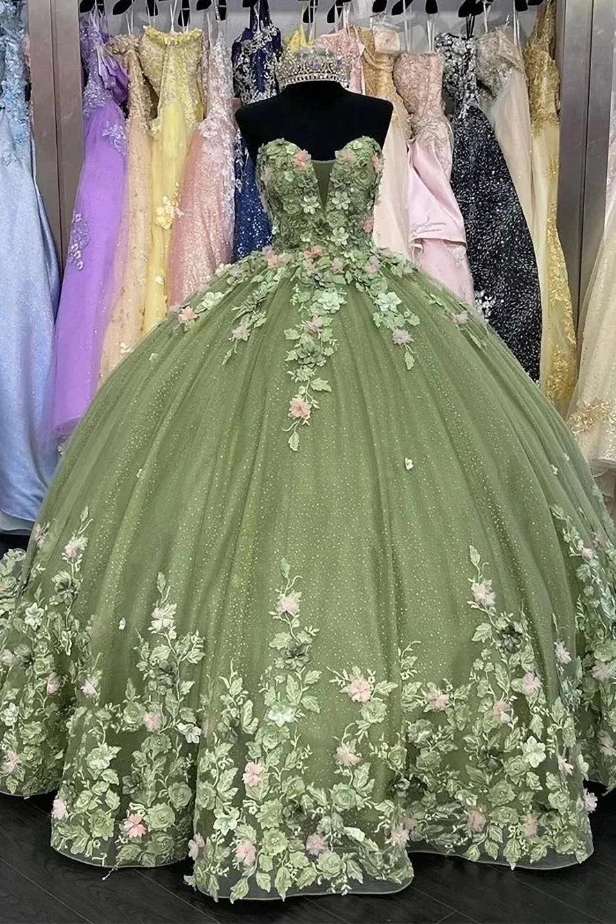 Elegant Ball Gown Strapless Lace Appliques Sweep Train Tulle Quinceanera Dresses For Sweet 16 Prom Gown