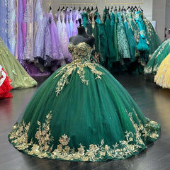 Elegant Ball Gown Strapless Sleeveless 3D Flower Appliques Emerald Green Tulle Quinceanera Dress For Sweet 16