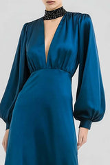 Dressystars Elegant Dark Blue Satin Beaded Keyhole Long Prom Dress With Sleeves