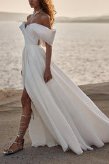 Elegant Organza Wedding Dress with Split Front